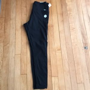 Victoria’s Secret Pink Leggings NWT